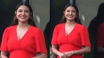 Anushka Sharma की Red Mid Length Dress का Price जानकर दंग रह जाएंगे आप | Boldsky