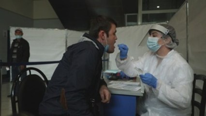 Rusia registra nuevo récord de fallecidos por covid-19 en un día: 320