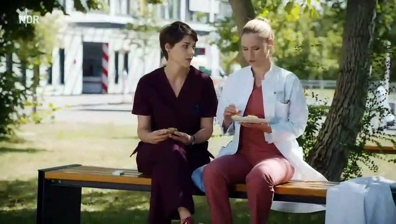 Sinneswandel (83) - In aller Freundschaft - Die jungen Ärzte