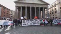 El Gobierno italiano afronta las protestas de sectores afectados por cierres