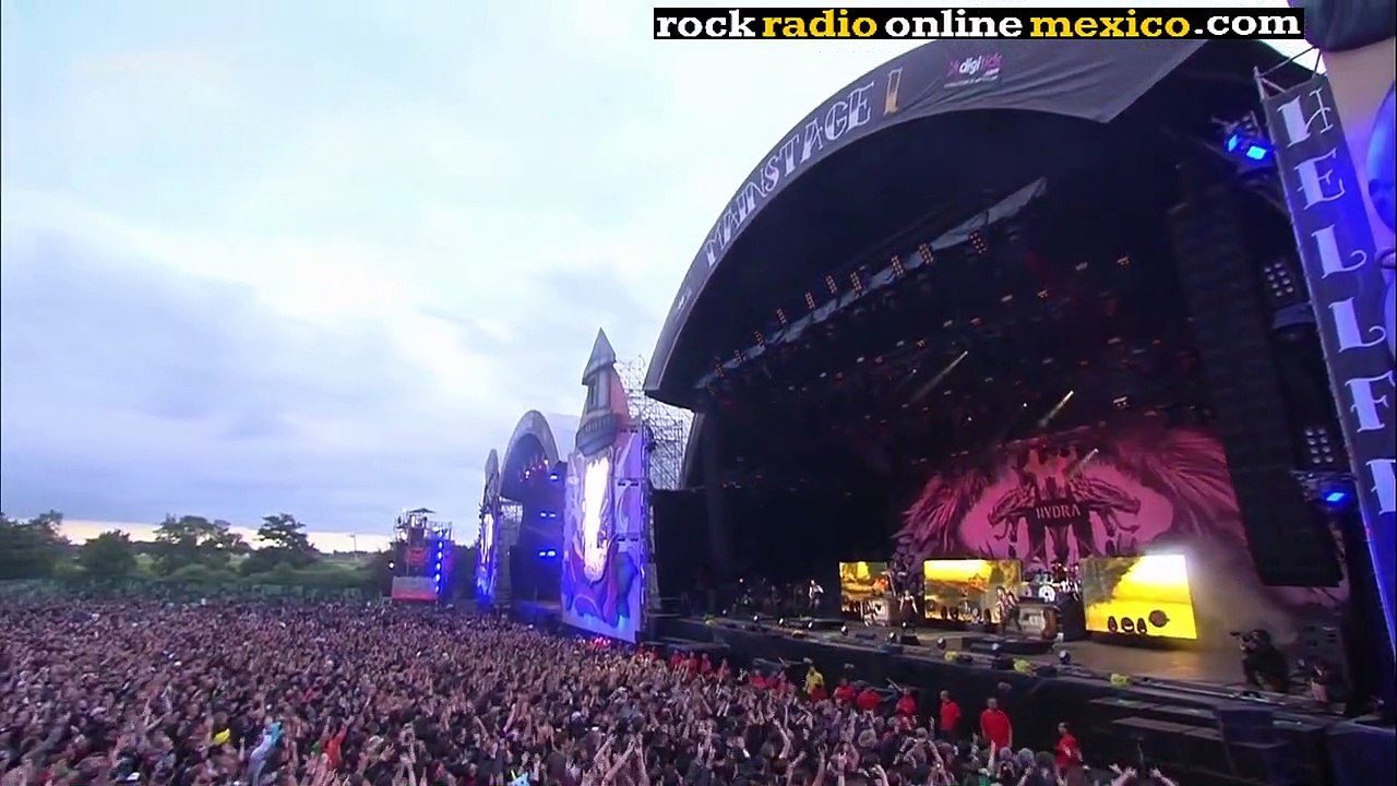 Within Temptation ft. Tarja Turunen- Paradise (Waht About Us) (Live)