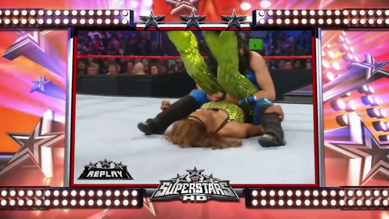 Melina Vs Alicia Fox - December 31, 2009