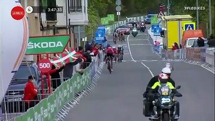 Michael Woods Outsmarts The Break To Win Stage 7 | 2020 Vuelta a España