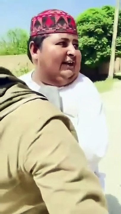 پیر_سوہنا_بائیک_کی_سواری_کرتے_ہوئے(360p)