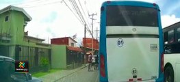 tn7-Chófer-de-bus-intentó-atropellar-a-dos ciclistas-tras-golpear-a-menor-en-bicicleta-271020