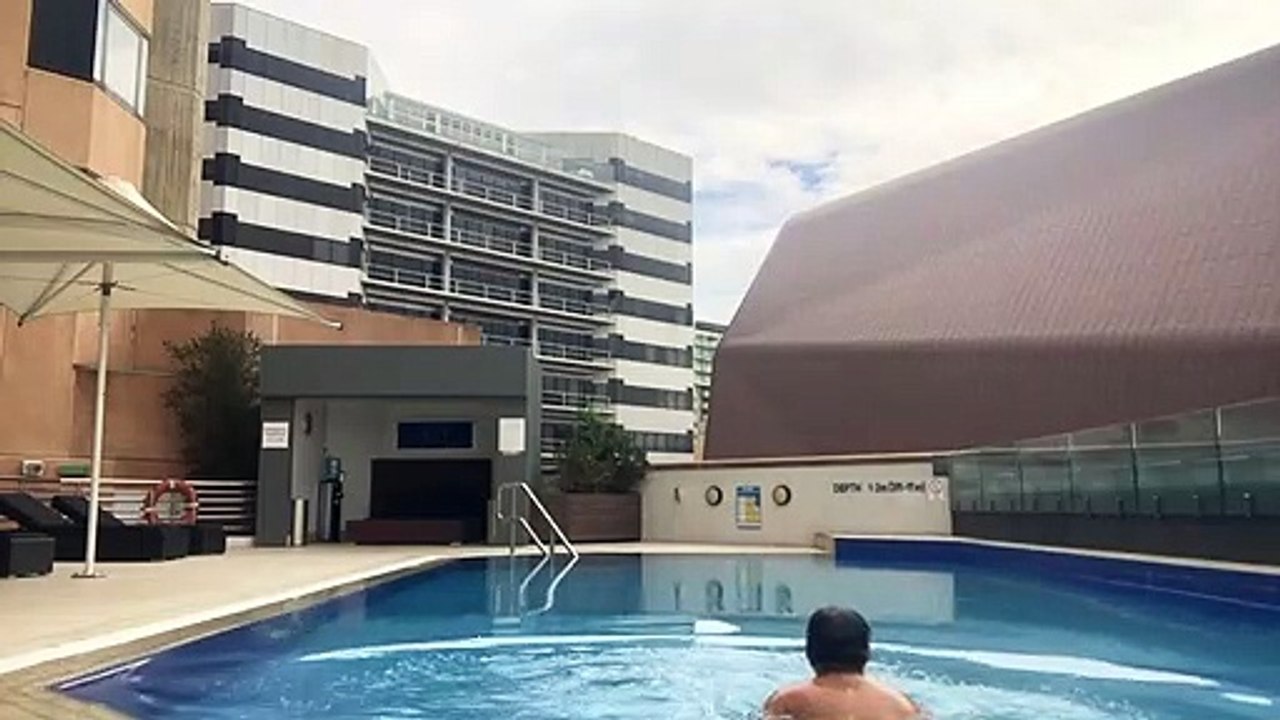 swim in OZ