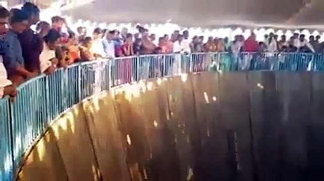 ชมนี้ล้นหลาม !!! 观看此，这是压倒性的！觀看此，這是壓倒性的！ این را تماشا کنید ، این طاقت فرساست !!!