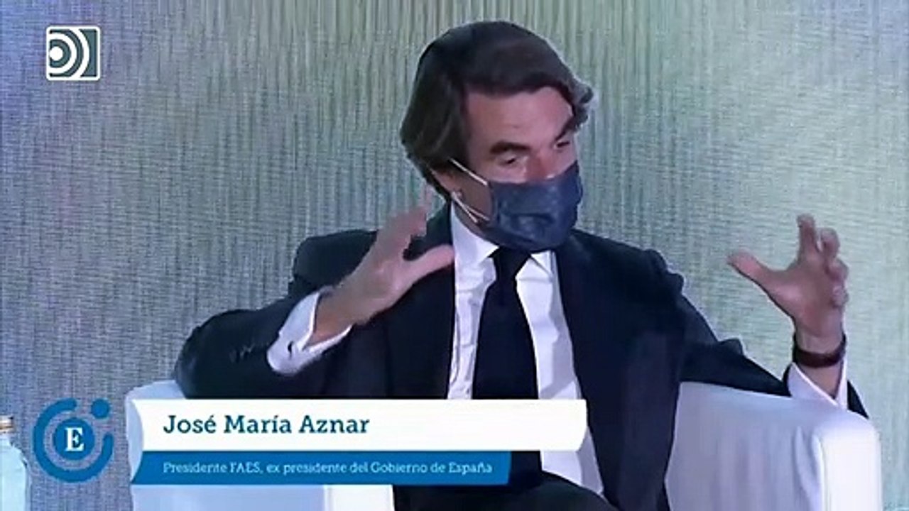 Aznar defiende que hay espacio para una alianza de "moderados y modernizadores"
