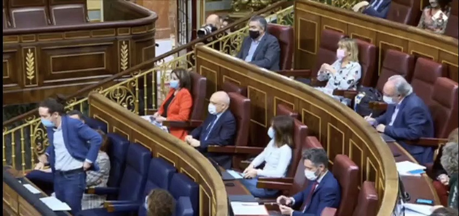 Pablo Iglesias a Egea: "Su discurso moderado ha durado menos que la mili del señor Abascal"