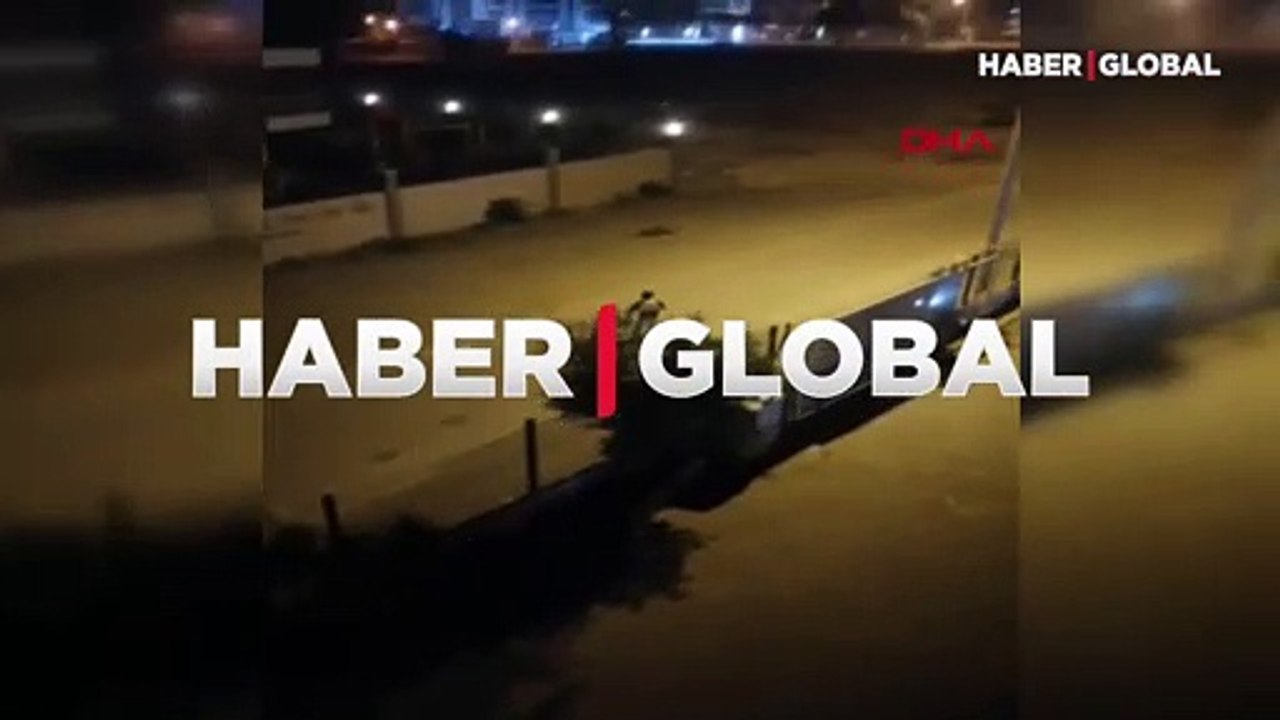 Sokak ortasında kendi kendine kavga etti