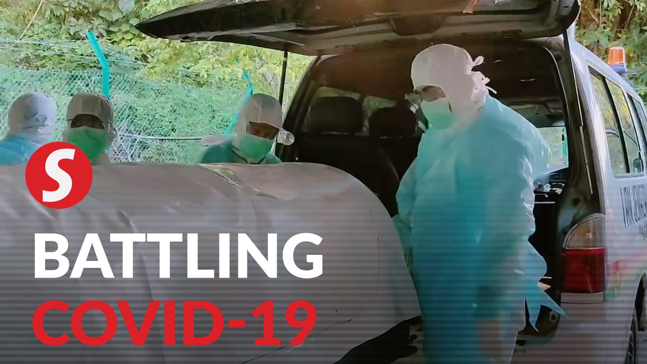 Sandakan’s Abam Botak free funeral van service shifts to burying Covid-19 victims