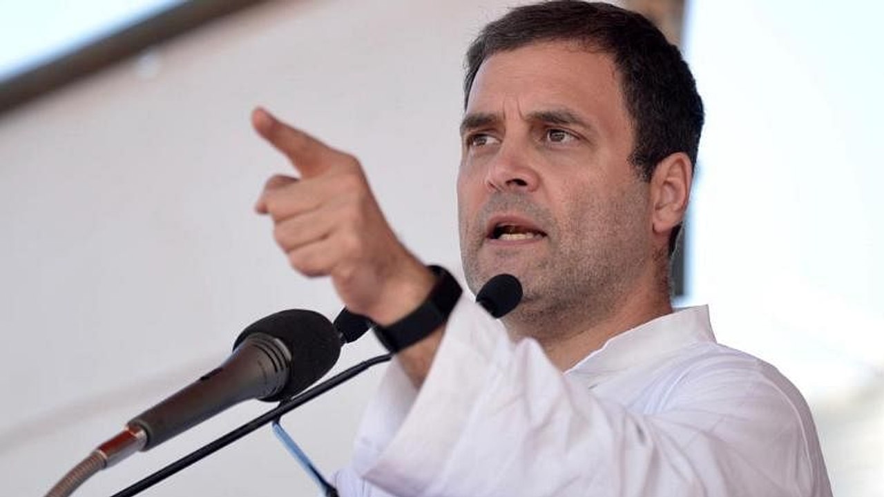 राहुल गांधी ने अपनी चुनावी रैली में कहा- पहली बार दशहरा पर रावण नहीं, नरेंद्र मोदी का पुतला जलाया जा रहा