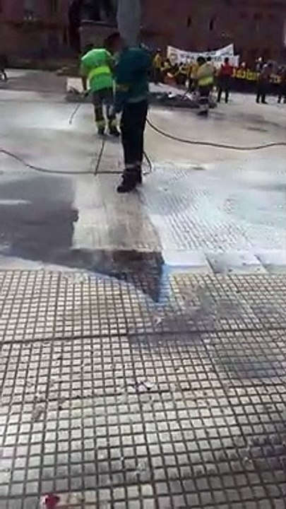 Larreta manda a borrar el mural de Néstor Kirchner en Plaza de Mayo