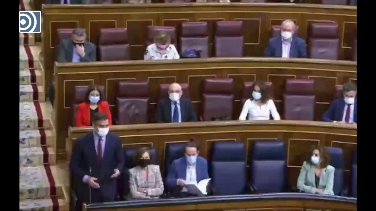 Sánchez se da las gracias a sí mismo en el Congreso: "Gracias seños Sánchez"