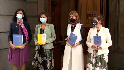 Hacienda presenta en el Congreso los PGE 2021