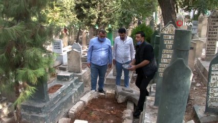 Şanlıurfa'da mezarlıklarda kandil yoğunluğu