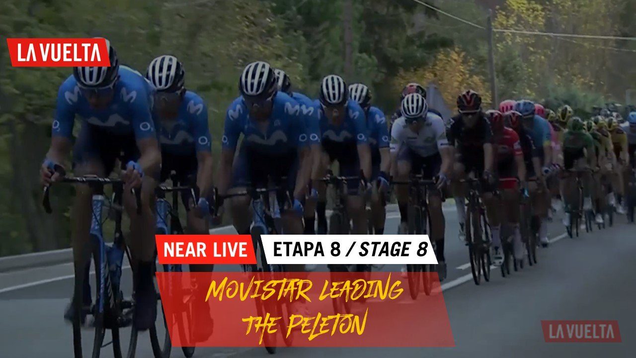 Movistar leader the peloton / Movistar en tête...