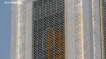 شاهد: بتكلفة فاقت مليار دولار ... افتتاح جامع الجزائر ثالث أكبر مسجد في العالم