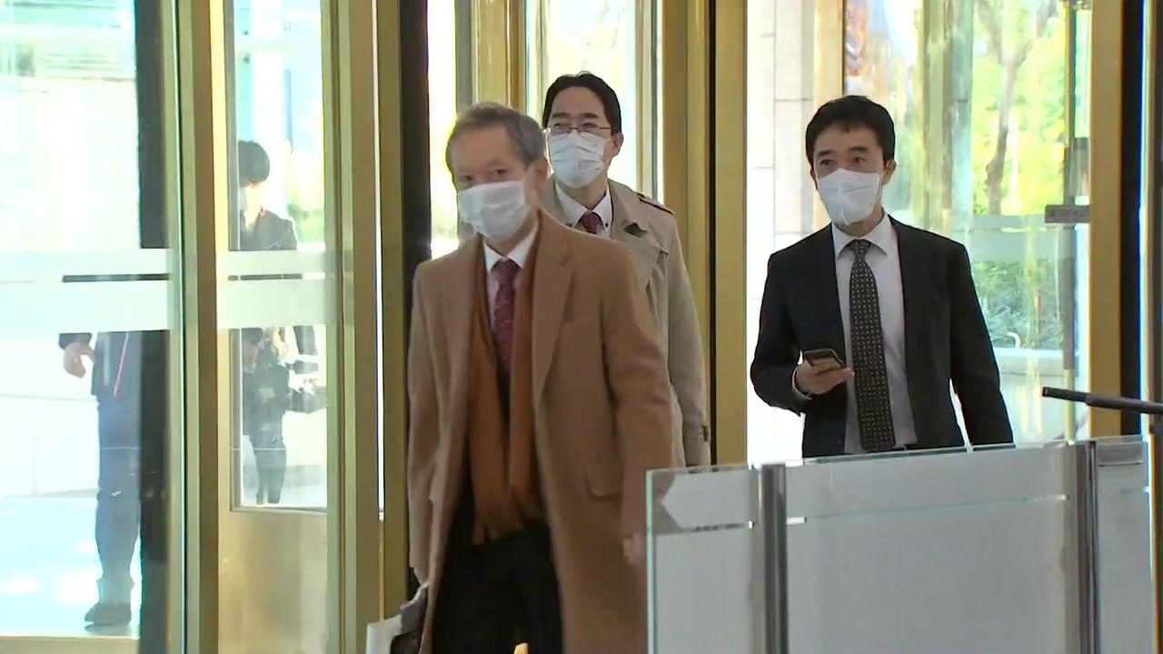 한일, 8개월 만에 외교 국장급 대면 협의...강제 징용 논의 / YTN