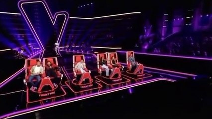 Kenyan man Turns all 4 chairs at The Voice Competition, Germany