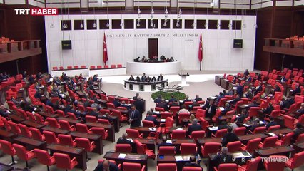 Siyasi partilerden "Özgür ve tam bağımsız Türkiye" mesajları