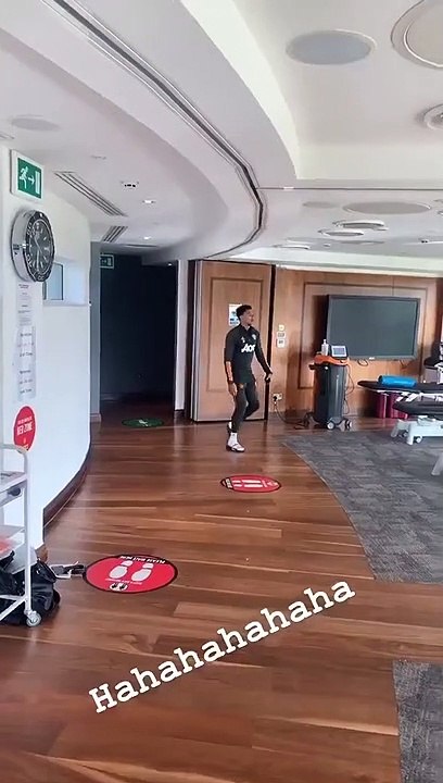 Quand Lingard imite en se moquant (gentiment) de Pogba !
