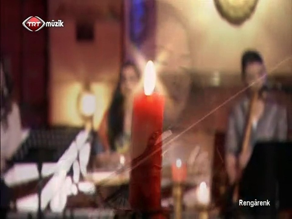 Nilgül - Aşkı Seninle Tattı Hicranla Yandı Gönül
