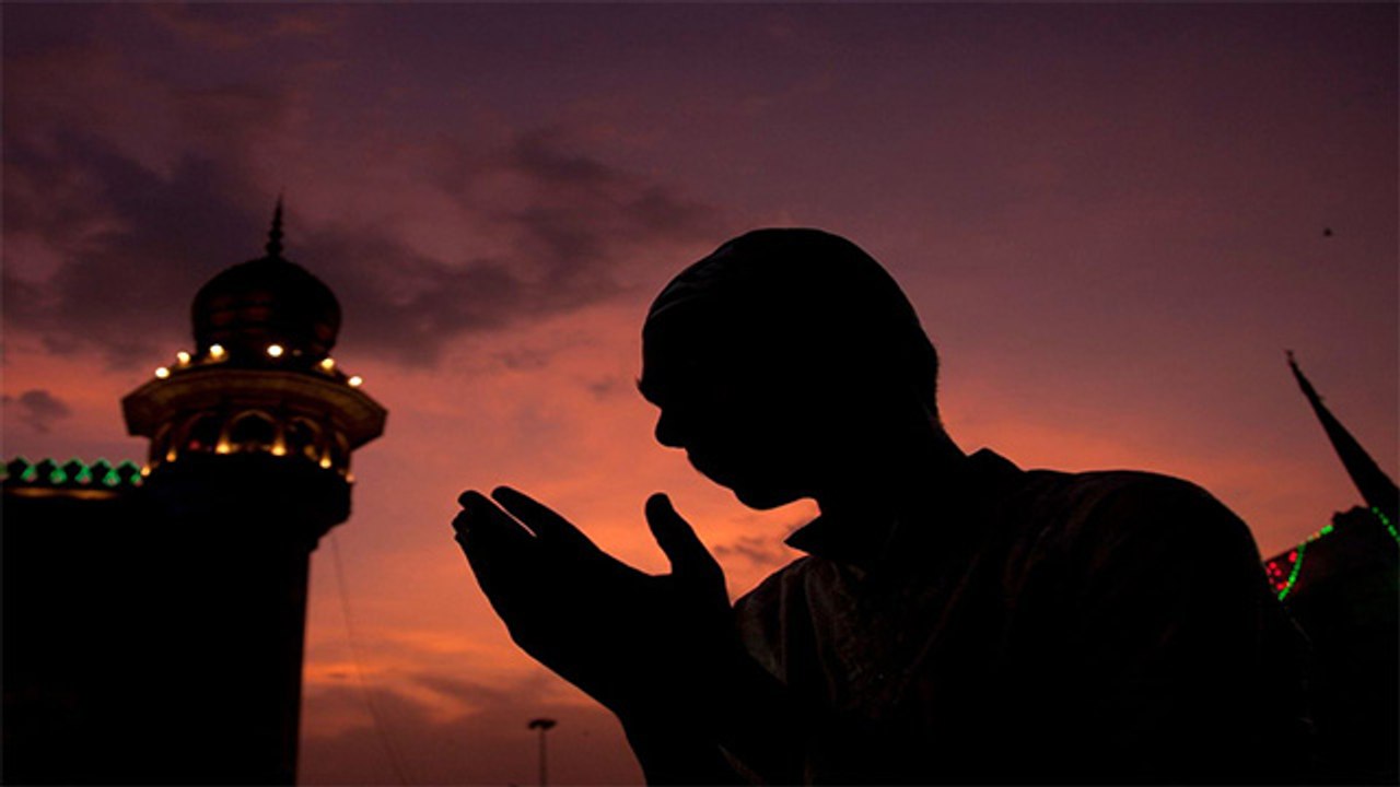 Eid Milad Un Nabi 2020: जानें कब है ईद मिलाद उन...
