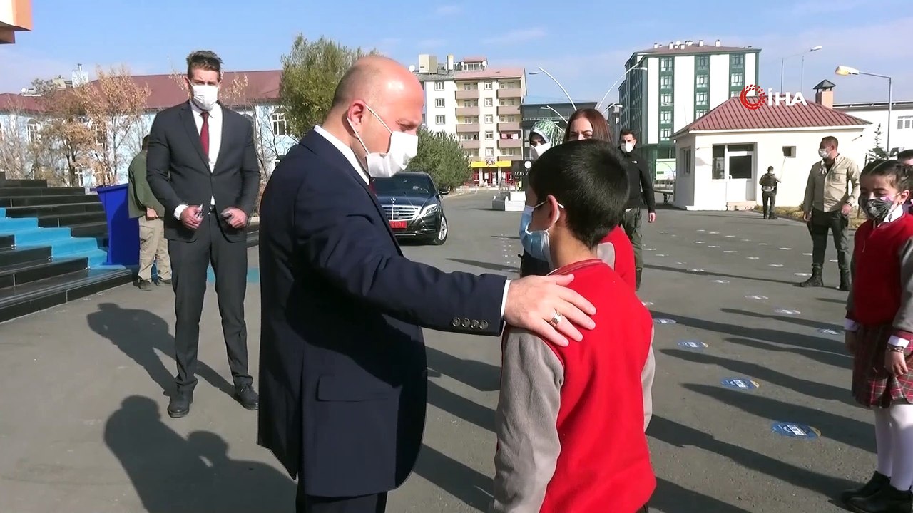 Ağrı'da 29 Ekim Cumhuriyet Bayramı Kutlama Programı Düzenlendi