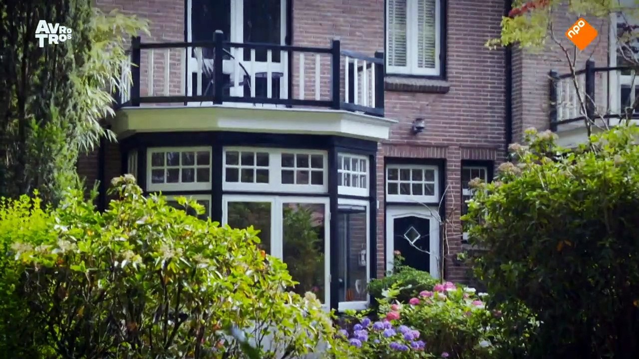STIEKEM ZOENEN