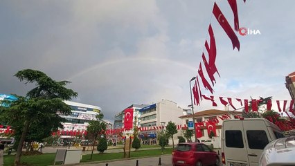 İstanbul’da gökkuşağı sürprizi