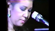 Aretha Franklin - Bridge Over Troubled Water - Live 1992