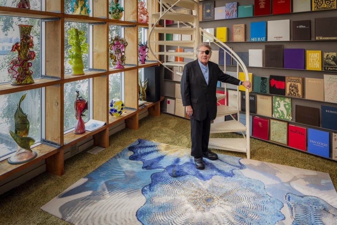 Famed Glass Artist Dale Chihuly Debuts New Rug Collection