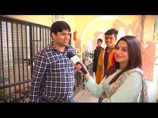 Ek Banda Barish Main Ghar Sey Nikla - Magar Uskey Baal Geeley Nehin Hoye... Kyun?