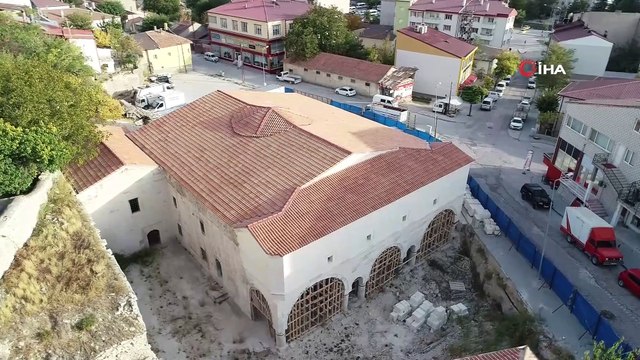 - Restorasyonunda sona gelindi, depreme karşı güçlendirilecek- Sivas'ın Gürün ilçesinde restorasyon çalışmalarında sona gelinen Surp Asdvadzadzin Kilisesi depreme karşı güçlendiriliyor
