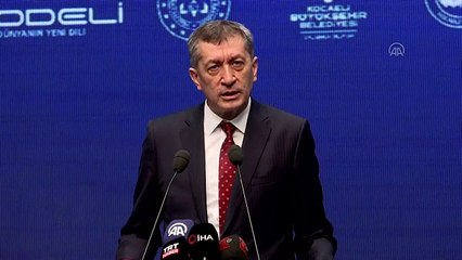 Okullar açık kalacak mı? Vaka artışı sonrası Bakan Selçuk'tan açıklama