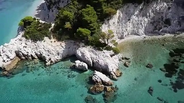 Морские волны и пляжный дрон видео Бесплатное HD-видео - без авторских прав Sea waves & beach drone video Free HD Video - no copyright