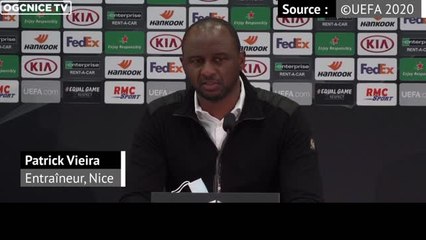 Groupe C - Vieira et Dante rendent hommage aux victimes de l'attentat de Nice