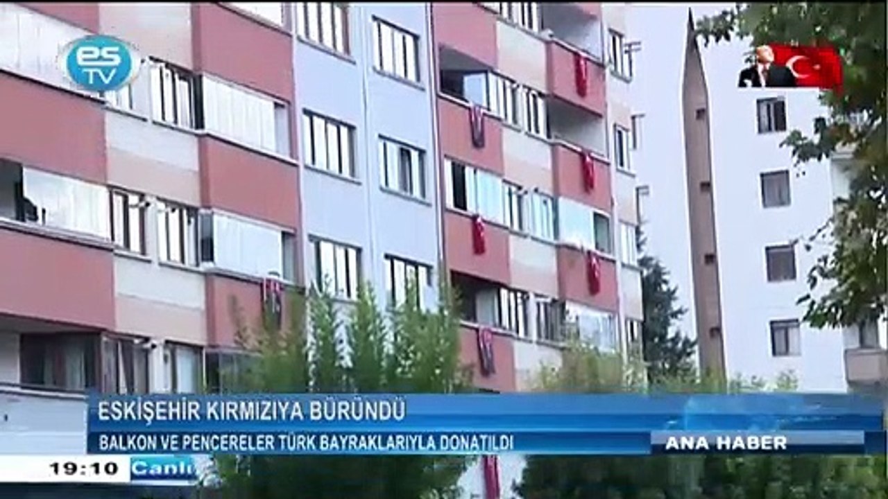 Eskişehir bayraklarla donatıldı!
