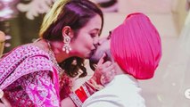 Neha Kakkar ने पति Rohanpreet को Kiss करने पर दिया रिएक्शन; Check Out |FilmiBeat