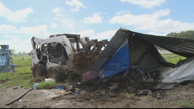 Argentina evictions: Squatters forced off land and left homeless