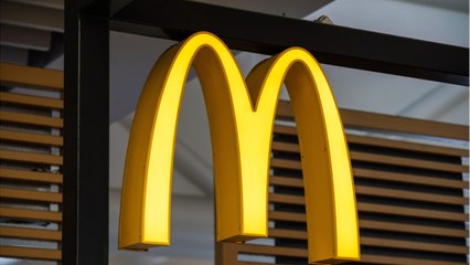McDonals Brings Back McRib Nationwide