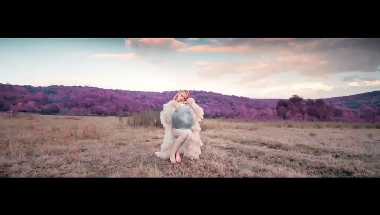 Feride Hilal Akın - Yağmurlar