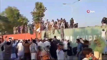 - Pakistan’da Fransa karşıtı protesto