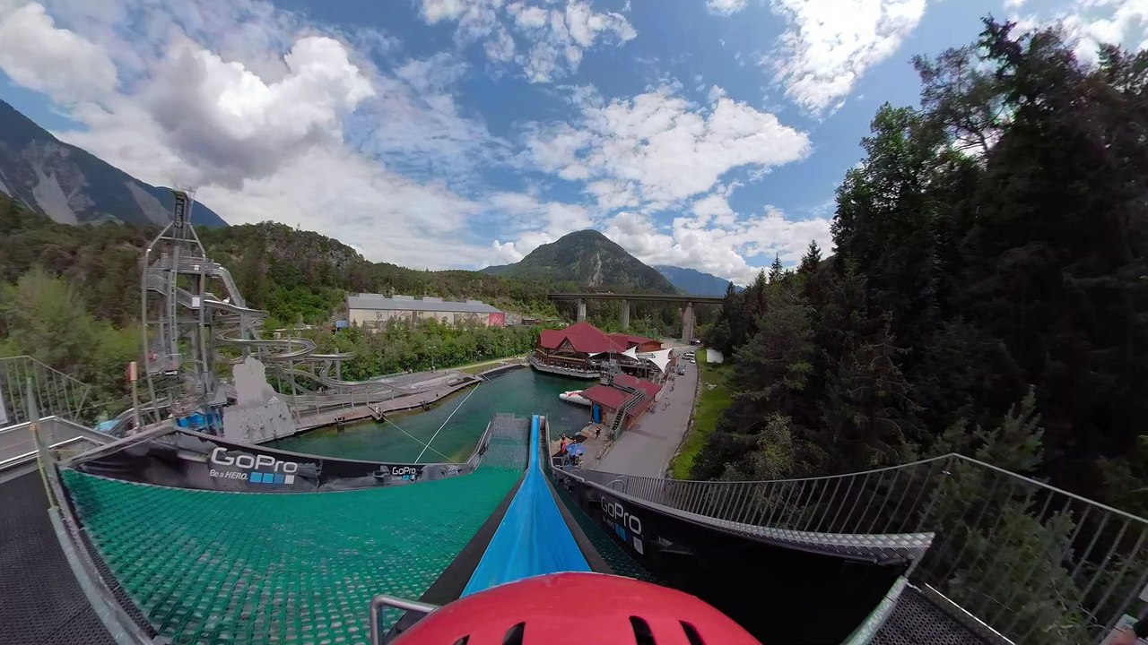 Area 47 Slip'n'Slide (Waterslide) POV Onride