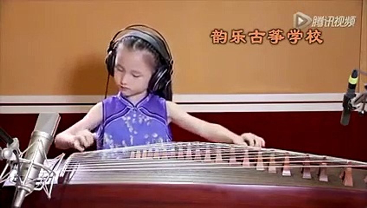 Suab kho siab - Ntxhais hmoob Suav ntaus suab zoo mloog