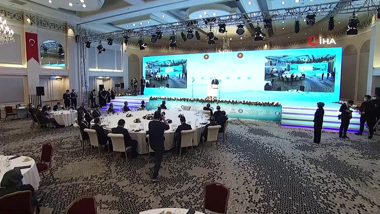 Cumhurbaşkanı Erdoğan: 'Dünya salgın karşısında mazlum ve mağdurlar adeta kaderlerine terk edildi. Türkiye olarak bu noktada gerçekten örnek bir tavır ortaya koyduk'