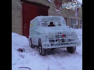 Russian Man Vladislav Barashenkov Made a Driveable Mercedes-Benz G Out of Ice Blocks