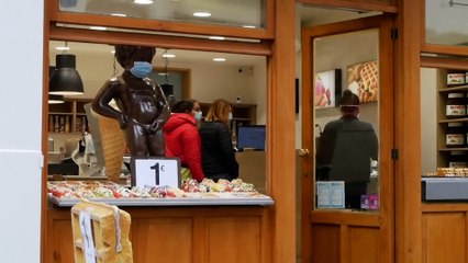 Covid: l'Europa fra lockdown e chiusure