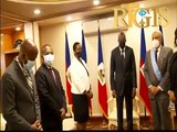 Prezidan Jovenel Moïse onore anbasadè Repiblik Dominikèn lan an Ayiti a ki rive nan fen misyon li